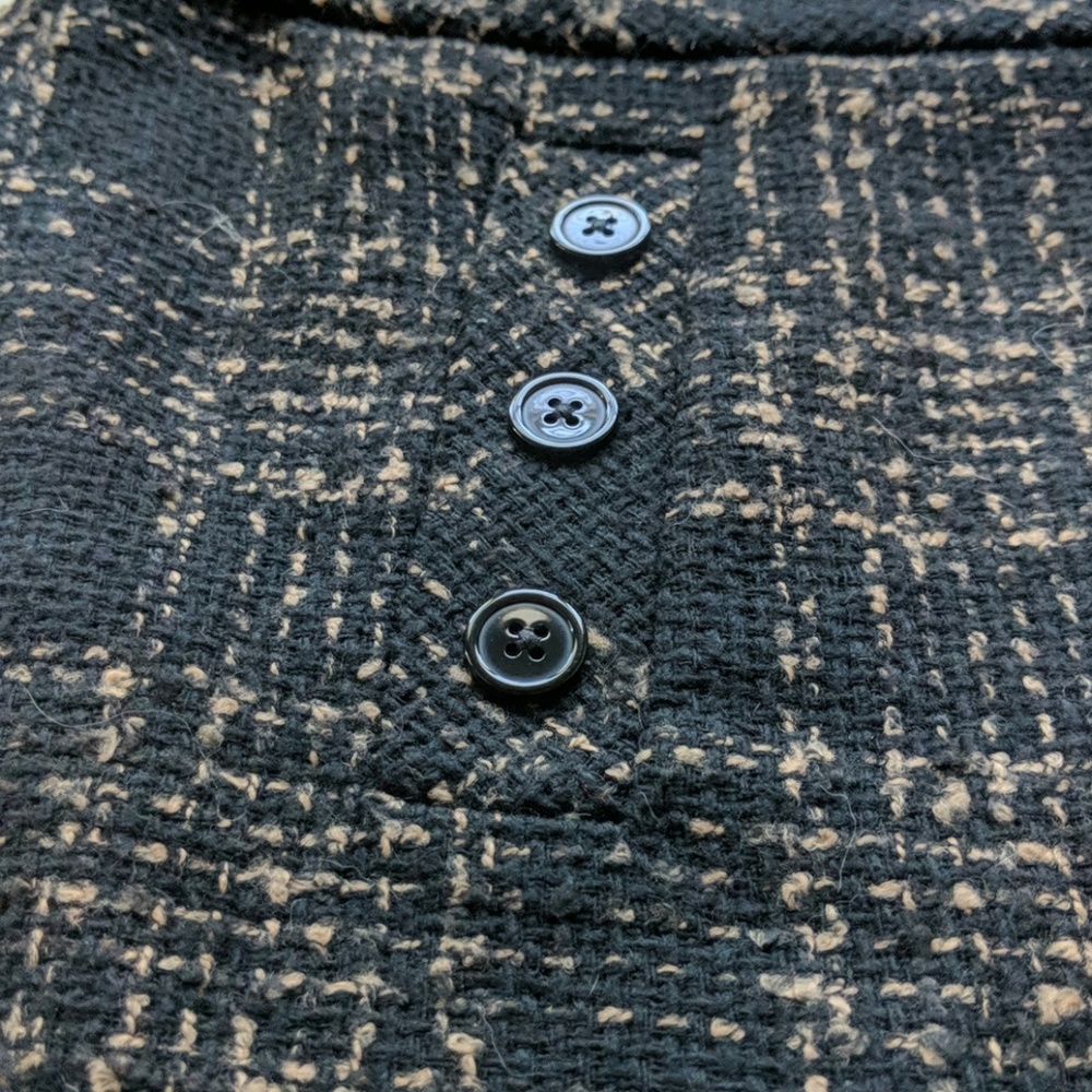 Plaid mini skirt- petite - Picture 2 of 5
